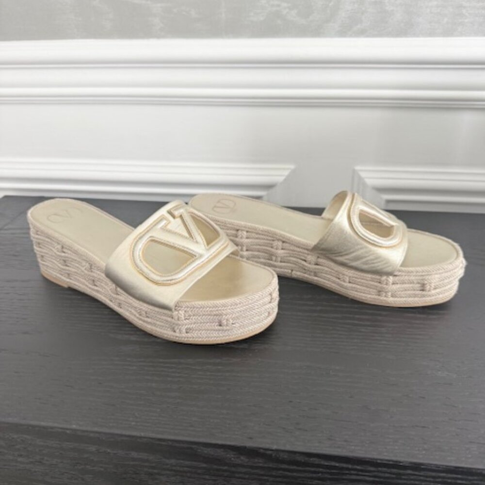 Vlogo Valentino Espadrille Sandals